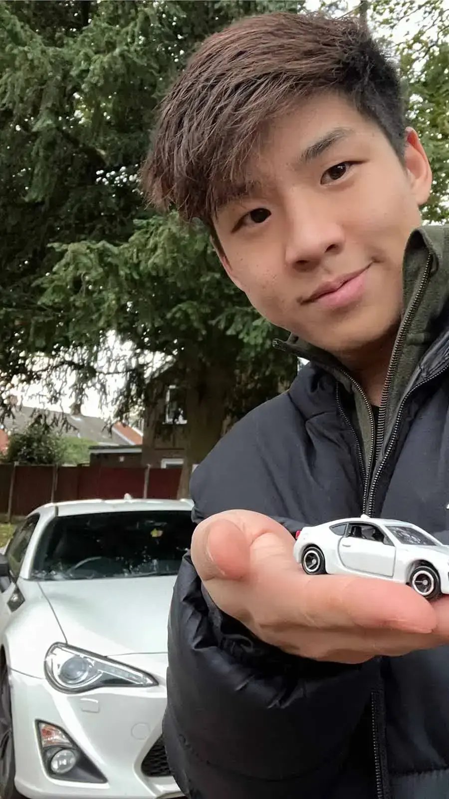 HoJing Tam carmoola customer with dream car