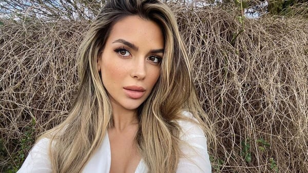Ekin-su-Culculoglu-1