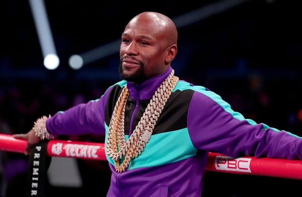 Former-champion-boxer-Floyd-Mayweather-Jr-2019.jpg (1)