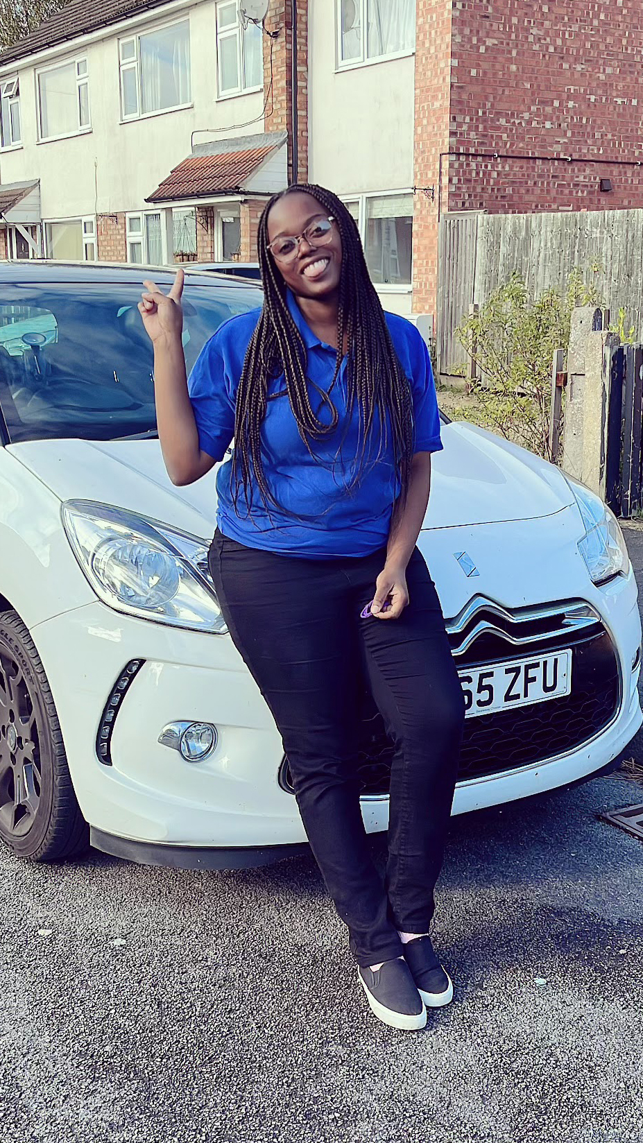 Kudzanai Masiiwa - Carmoola is just the best, everything happened in minutes and their staff is simply the best,made my experience perfect. 9x16 copy