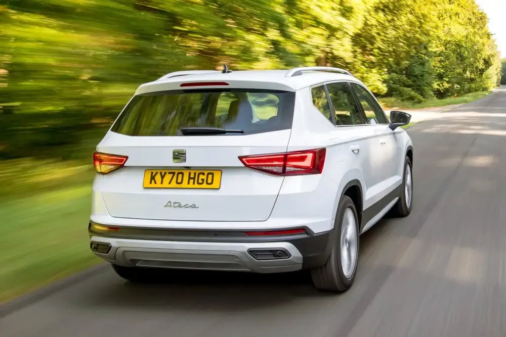 Seat-Ateca-driving