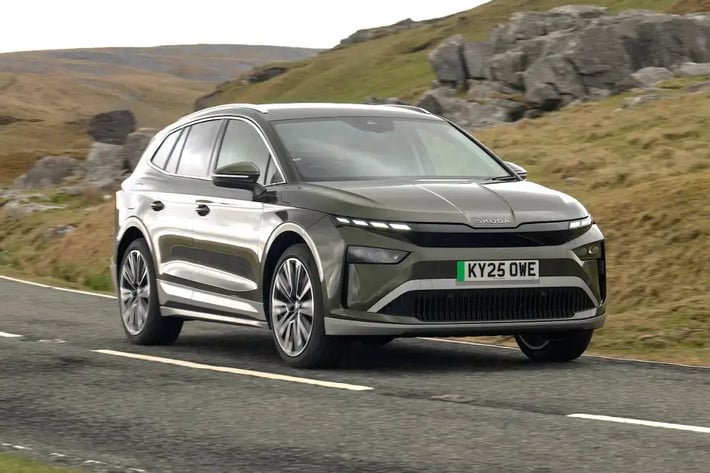 Skoda-Enyaq-driving