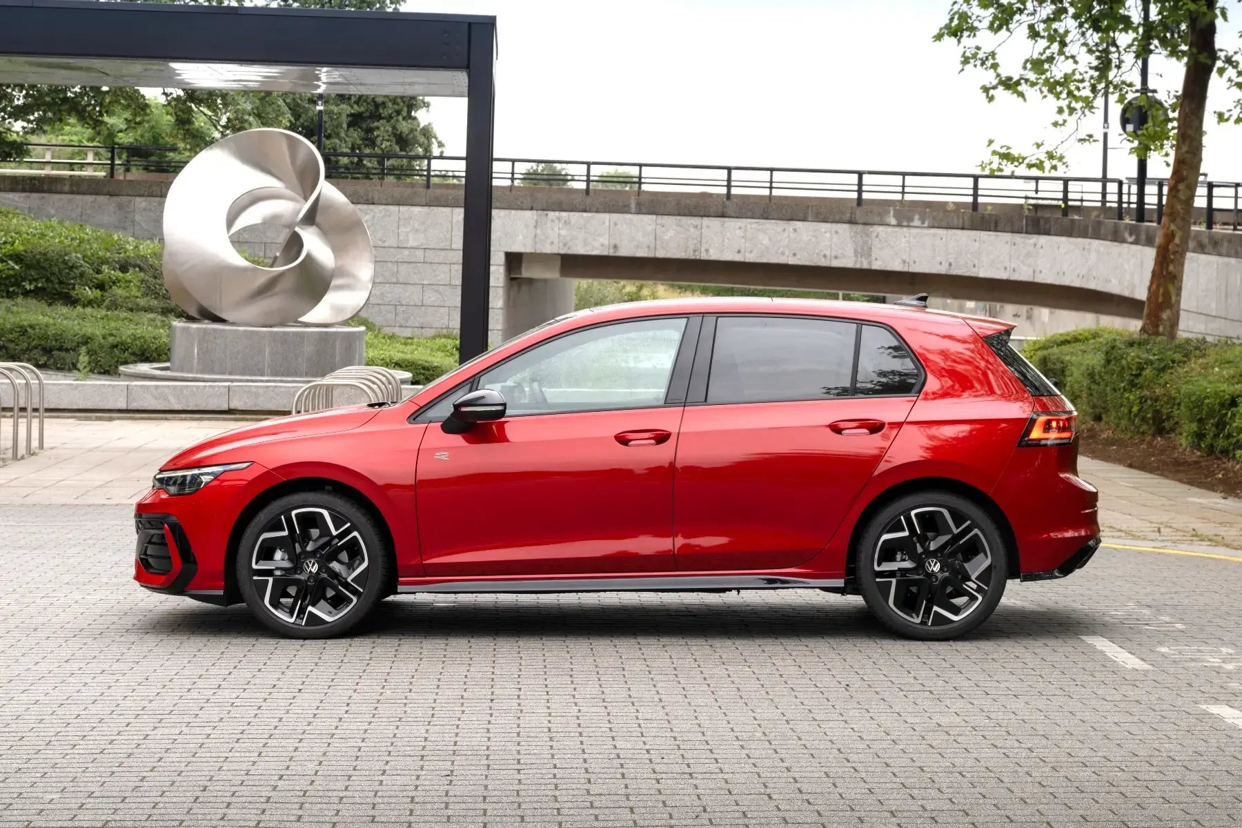 Volkswagen-Golf-hatchback