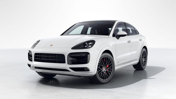 White Porsche Cayenne GTS