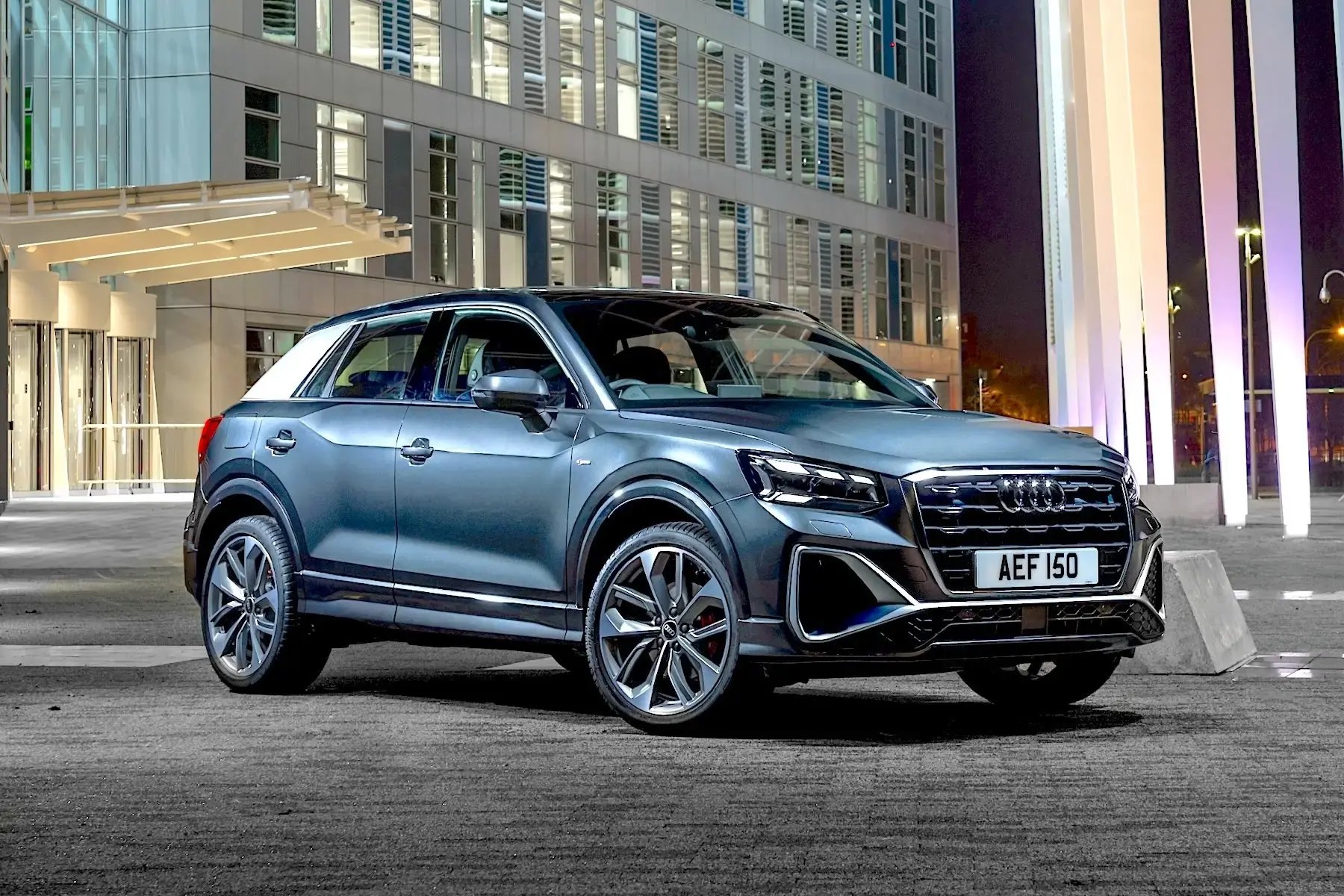 blue-Audi-Q2-parked