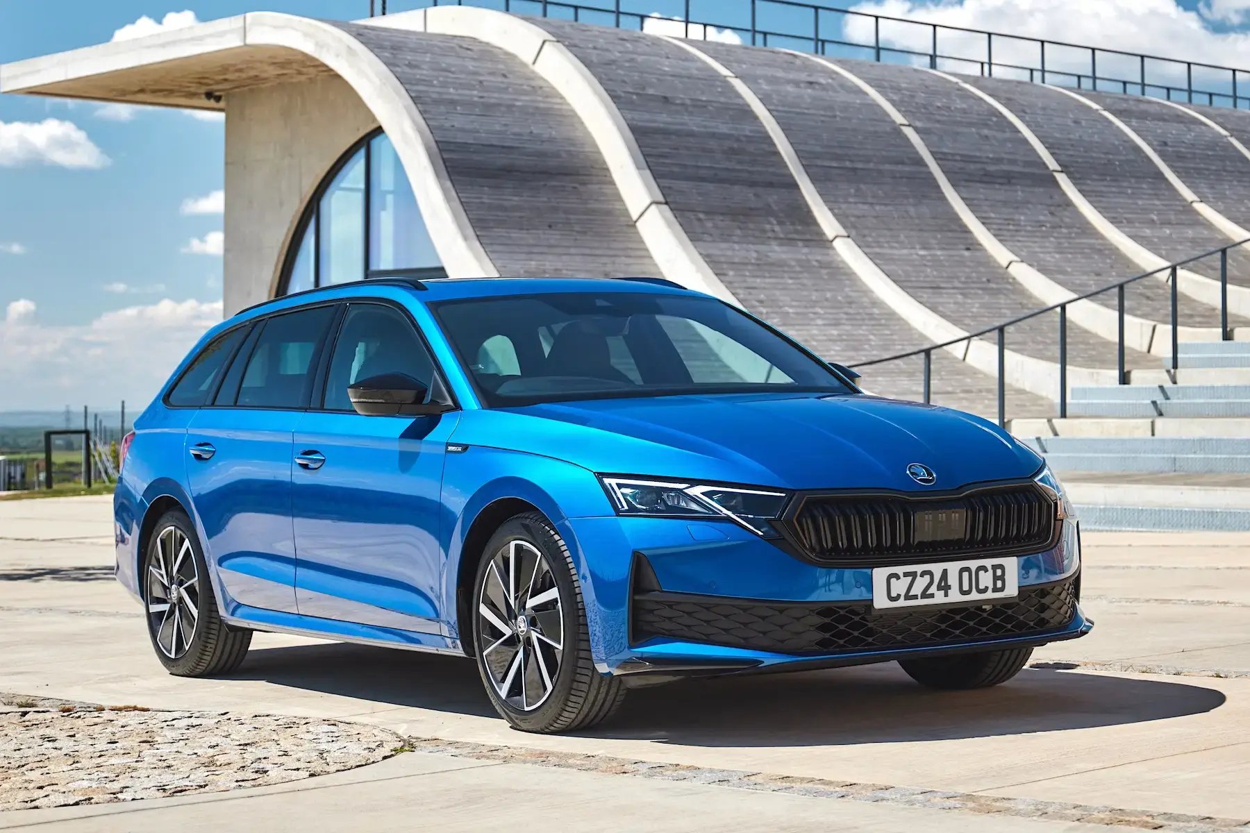 blue-Skoda-Octavia-Estate-parked