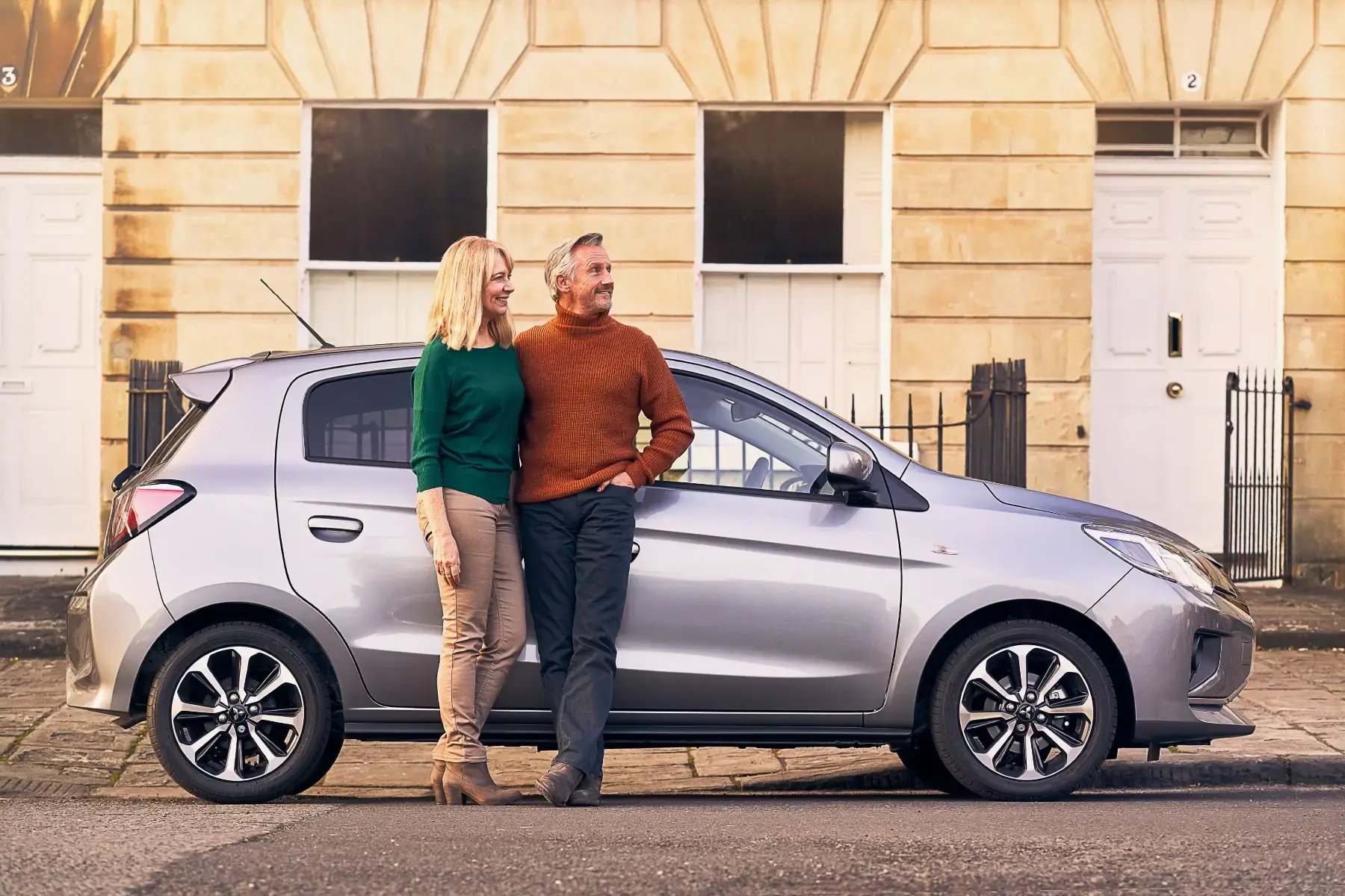 couple-with-Mitsubishi-Colt