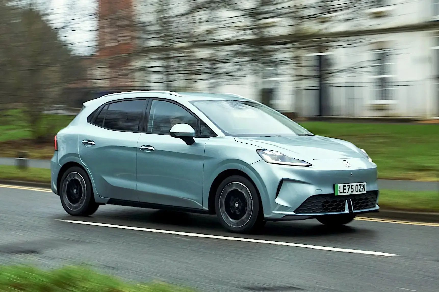 grey-green-MG4-EV-Urban-dynamic