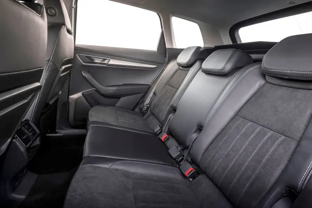 practicality-Skoda-Karoq-interior-back-seats