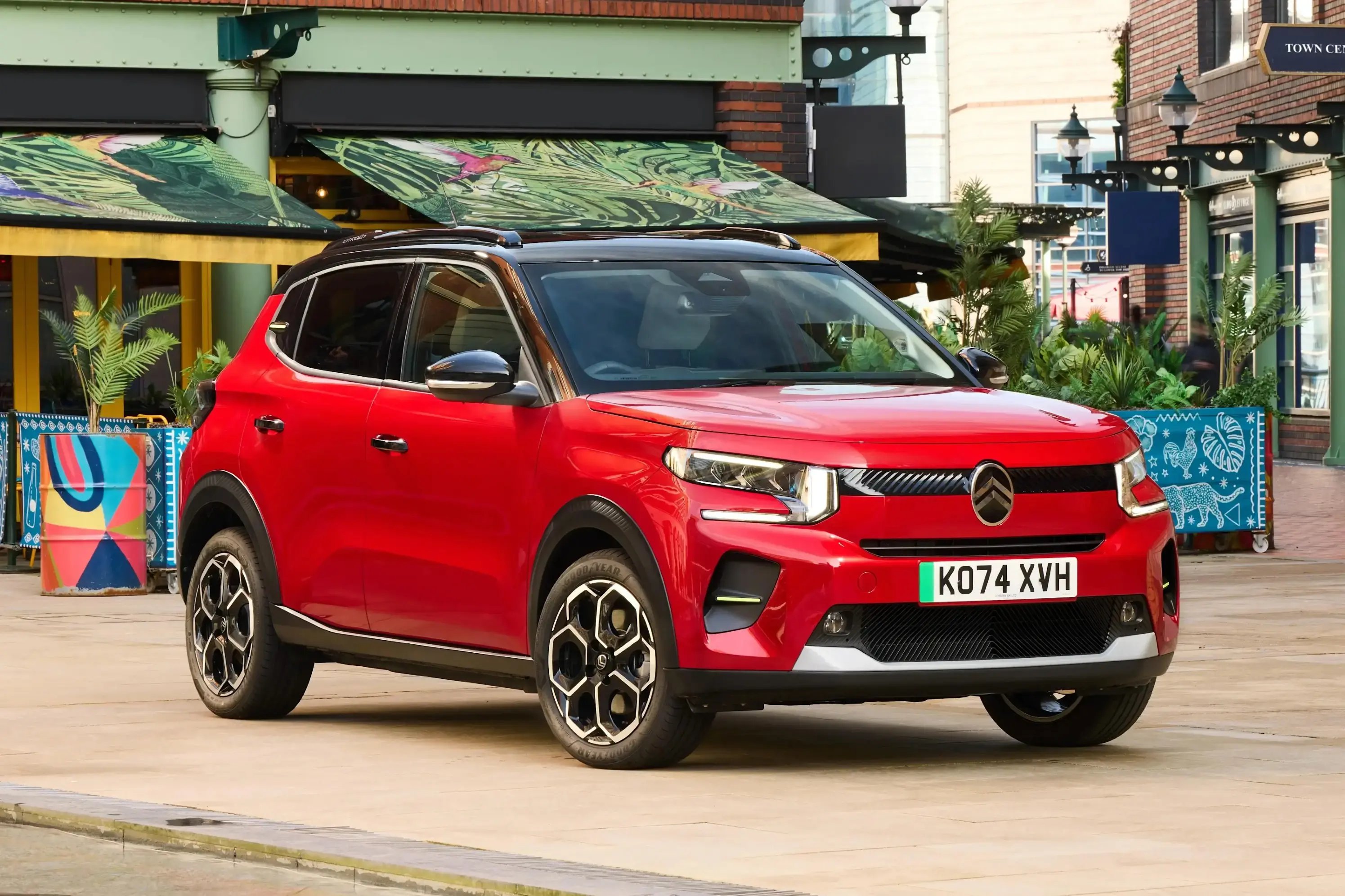 red-Citroen-C3-parked-front