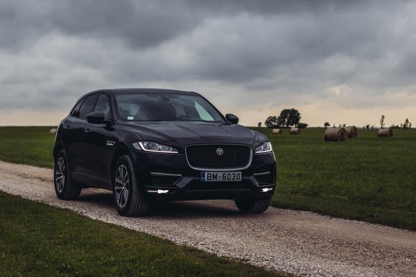 Jaguar F-Pace