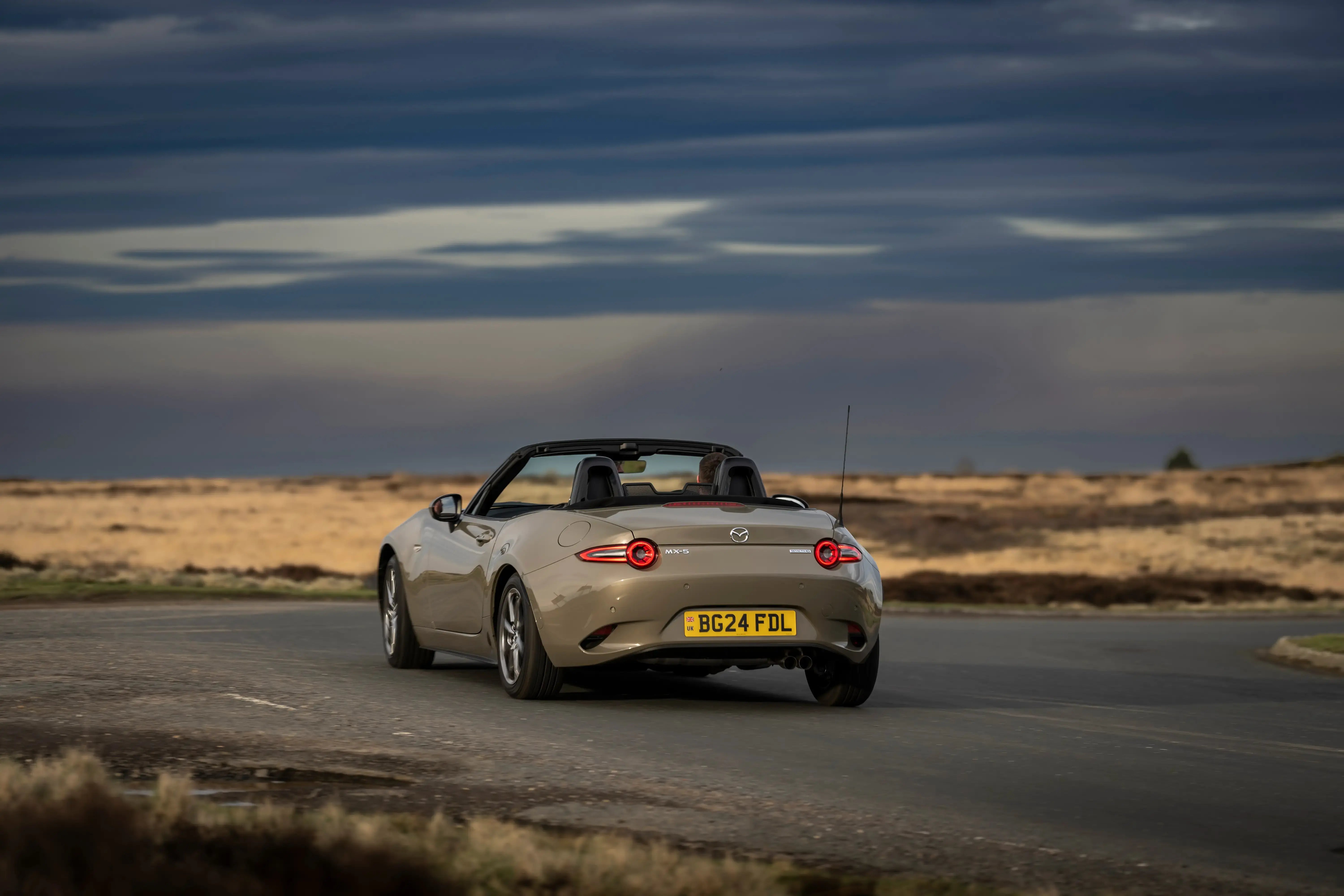 zircon-sand-mazda-mx-5-roadster-back